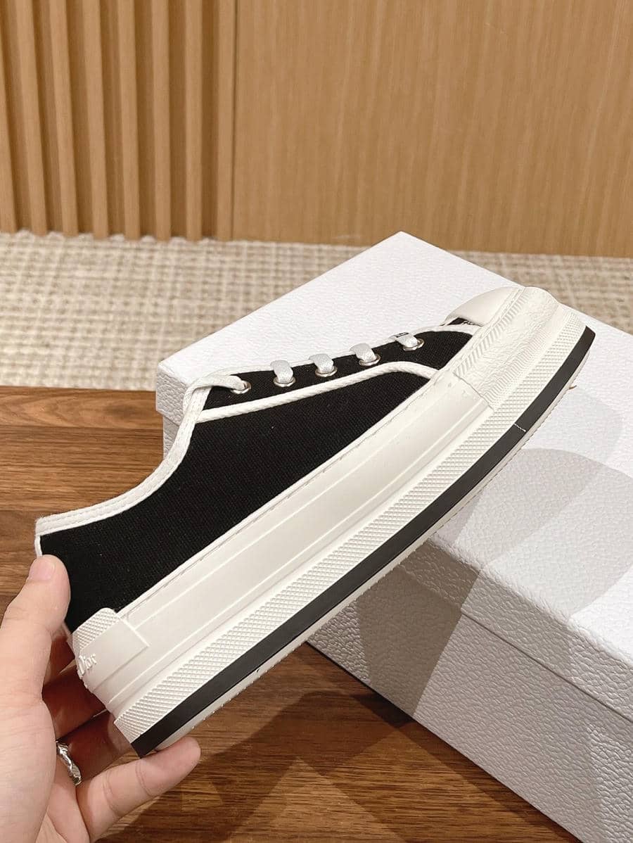 Dior Embroidered White Sneakers-10